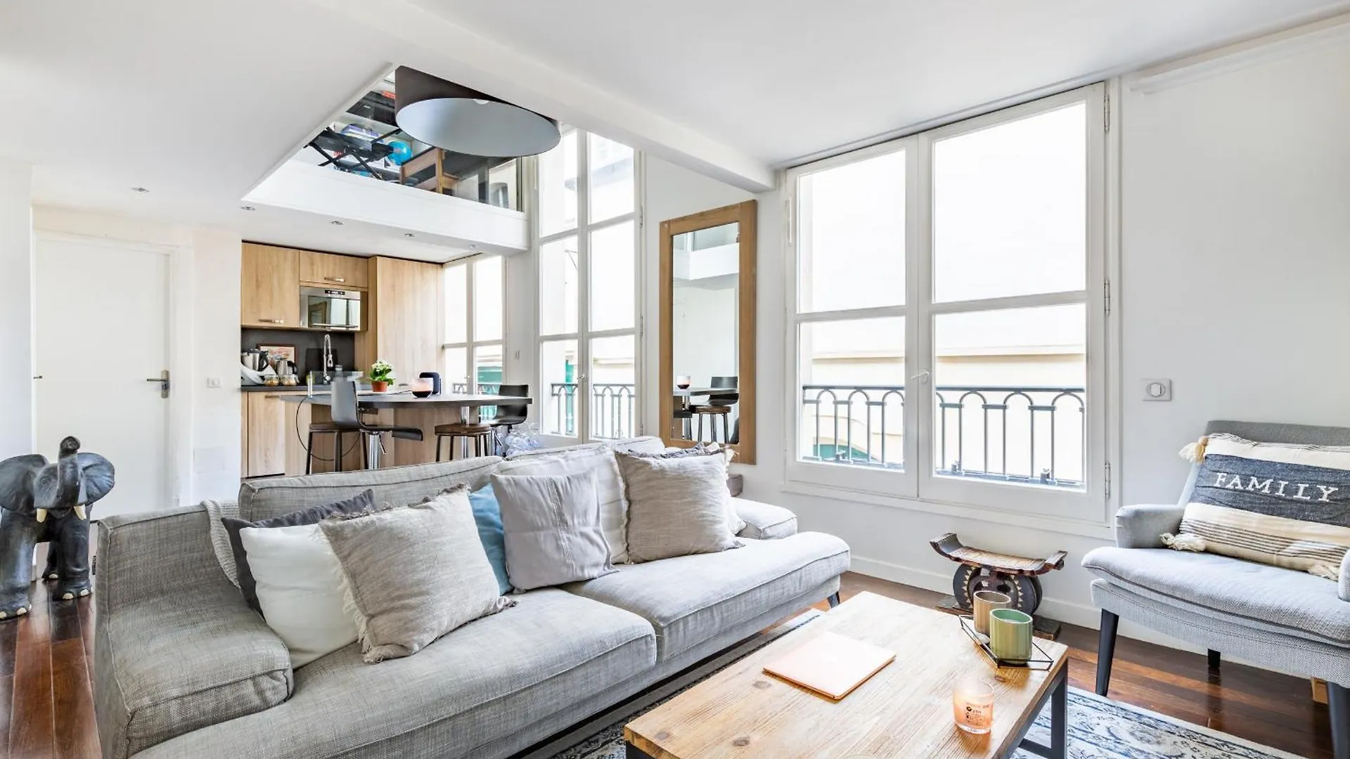 Apartment Bel Au Coeur Du Marais